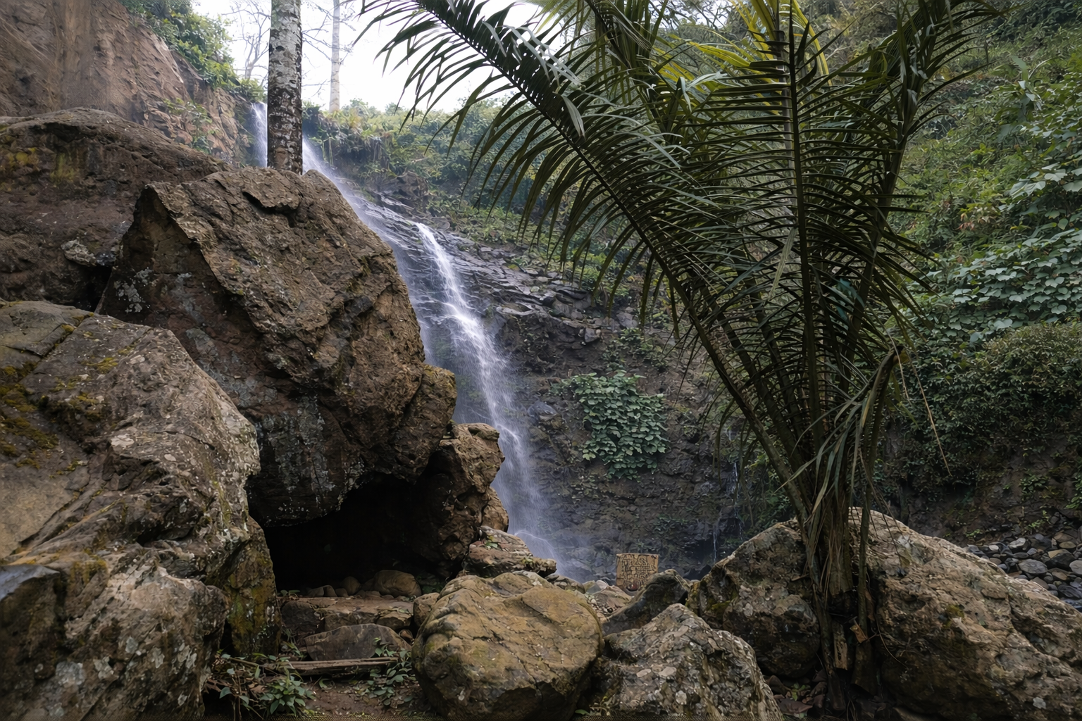 Air terjun Wotte Gompeng thumbnail